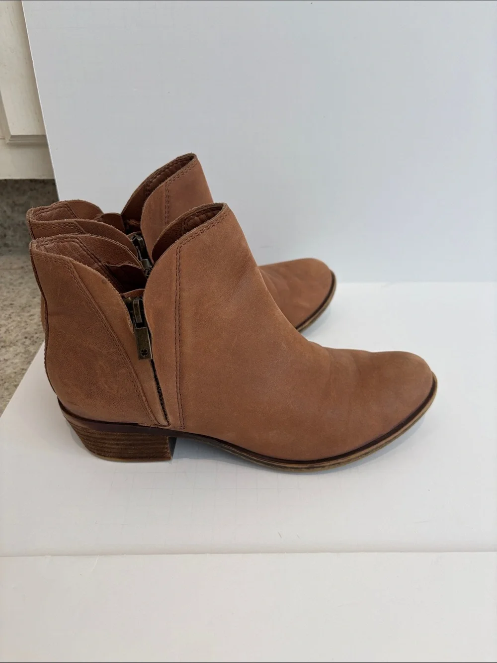 Lucky Brand Women's Tan, Tobacco Brown Leather Ankle Booties 6.5